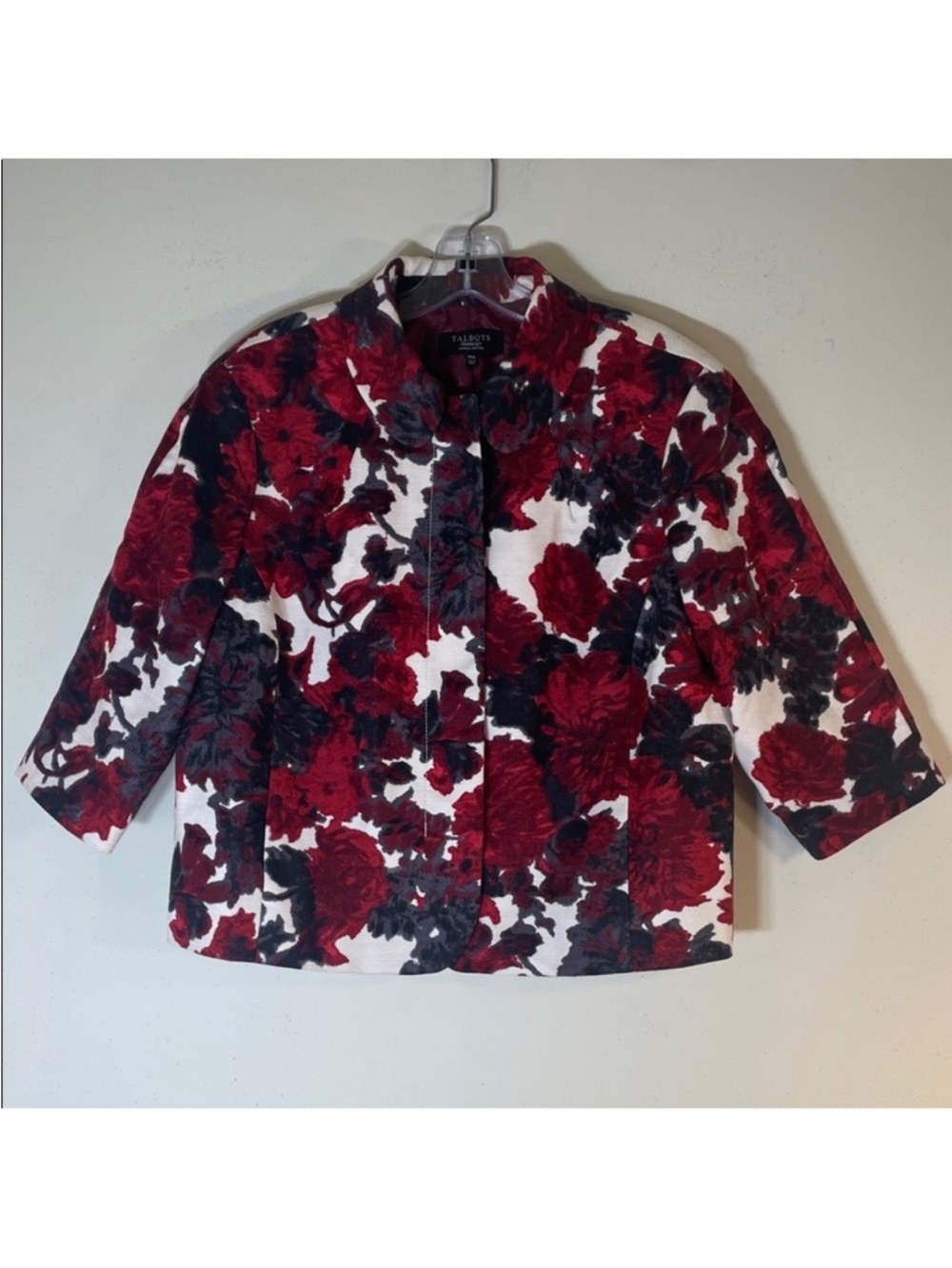 Talbots Red and Black Floral Jacket. 14W. NWT.